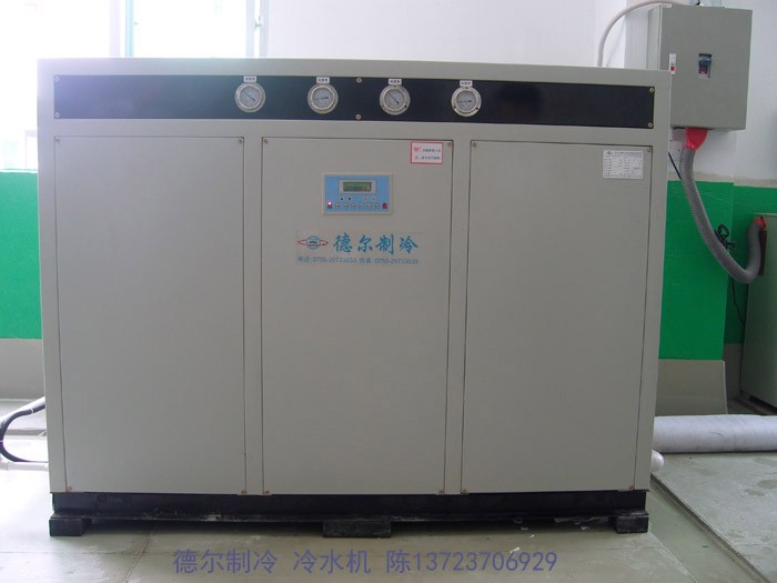 德爾製冷(lěng)冷水機用於電鍍行業