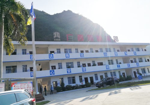 廣西巴（bā）平高速舊城鎮工段混凝土降溫